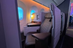 Alaska Airlines Unveils Game-Changing Dreamliner on Seattle-Tokyo Route — Here’s Why It’s a Total Game-Changer for Travelers
