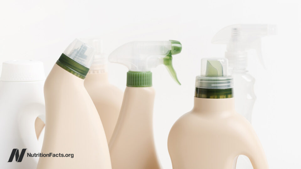 Are Your Air Fresheners Secretly Sabotaging Your Lung Health? The Surprising Truth Inside Cleaning Products Revealed