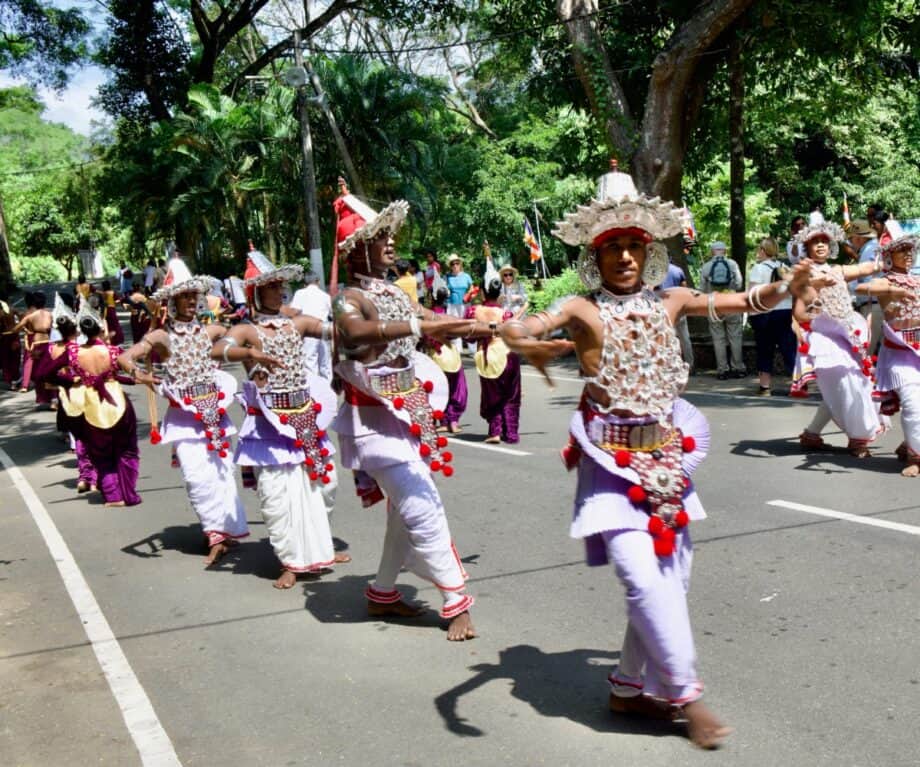 Discover the Untold Stories of Sri Lanka’s People: A Journey Through Culture, Resilience, and Hidden Strengths