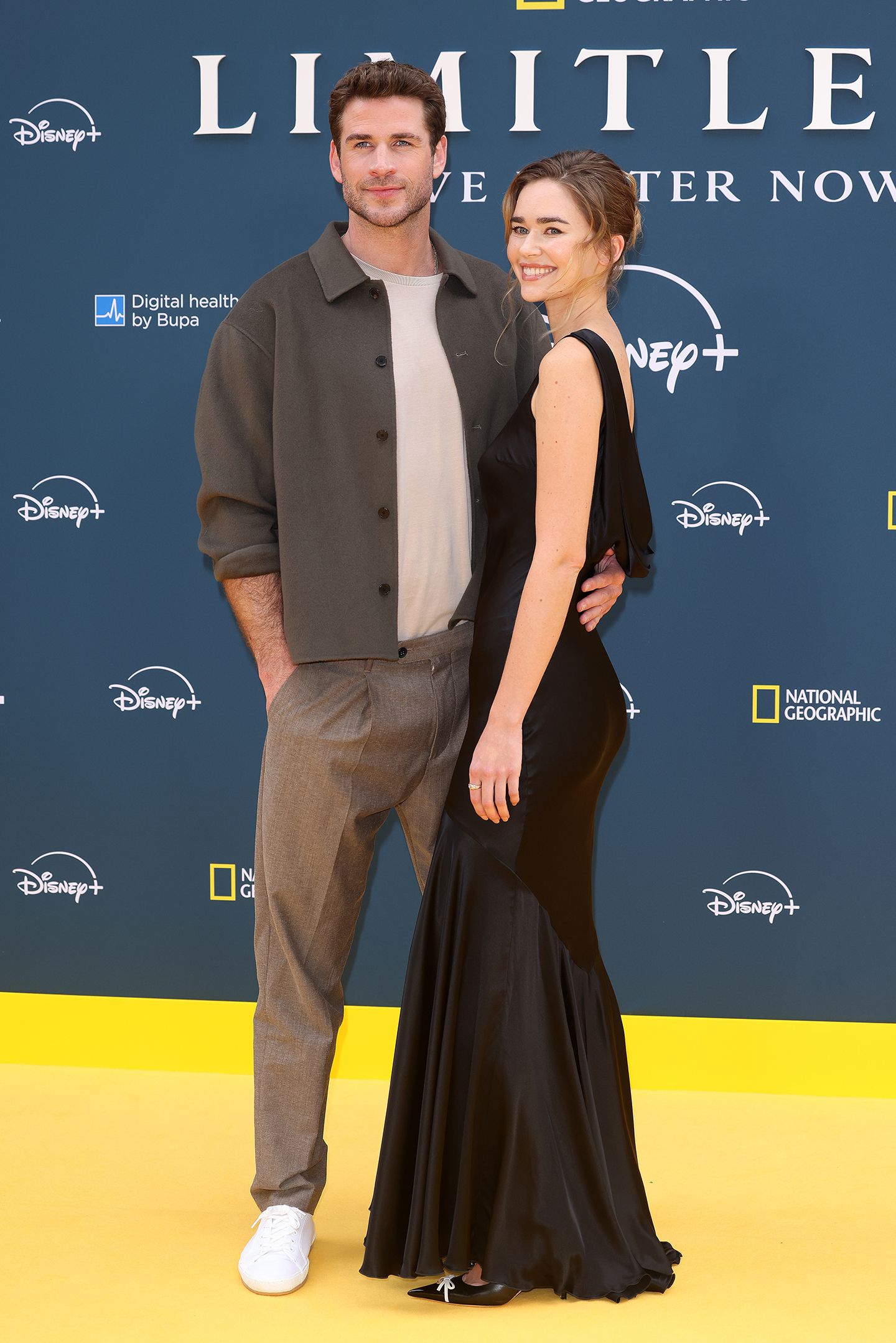 Gabriella Brooks Stuns in Jaw-Dropping Low-Back Gown—Liam Hemsworth’s Date Night Sparks Fashion Frenzy!