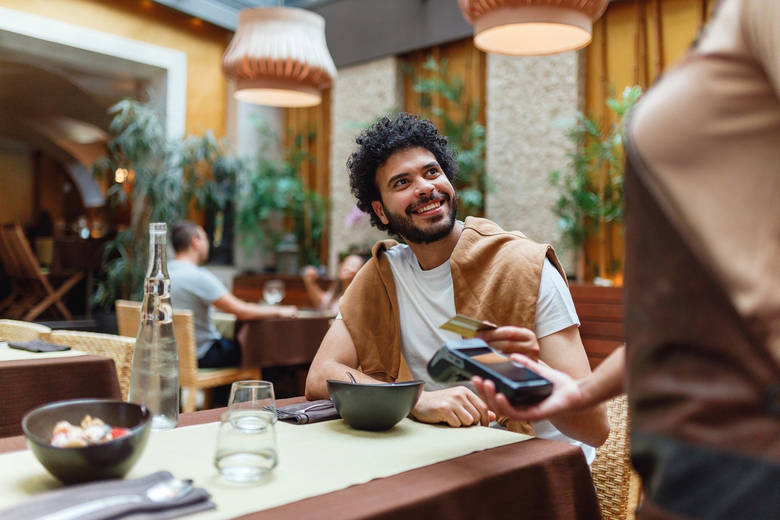 Is the Citi Strata Card the Secret Weapon for Earning Big Without Ever Paying a Fee?