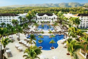 Unlock Luxury for Less: The 20 Hyatt Hotels You Can Book with Points That Will Blow Your Mind