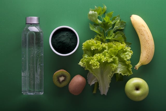 Unlock Your Brain’s Healing Power: The Surprisingly Simple Foods and Drinks That Speed Concussion Recovery