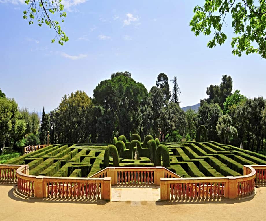 Beat Barcelona’s Scorch: Discover Hidden Oases Where the Heat Melts Away Instantly