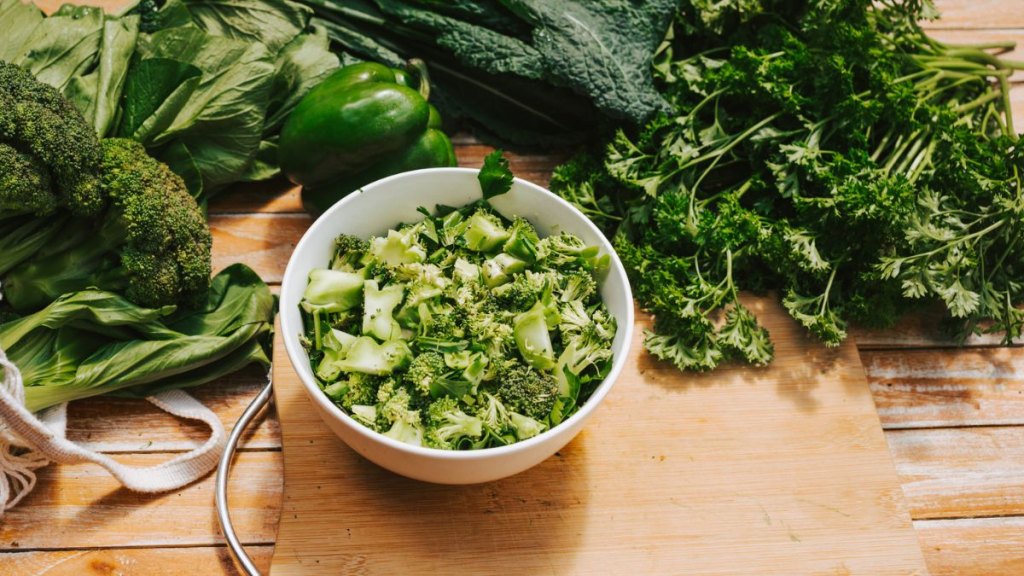 Half a Cup of These Mighty Greens Crushes Your Heart Attack and Stroke Risk—Here’s the Power Move You’ve Been Missing!