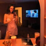 Selena Gomez Redefines Night-In Style: The Unexpected Glam Hacks That’ll Elevate Your At-Home Routine