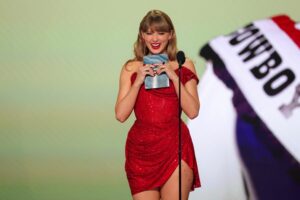 Taylor Swift’s Bold New Era: What “The Life of a Showgirl” Reveals About Her Reinvention You Can’t Miss!