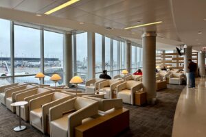 Unlock Elite Travel Perks: The One Card That Turns Admirals Club Access Into Your Ultimate Wellness Upgrade