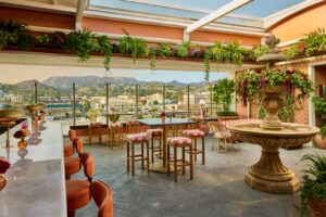 Unlock Hollywood’s Hidden Gem: A Luxe Rooftop Escape Bookable for Just 39,000 Marriott Points—But Will It Live Up to the Hype?