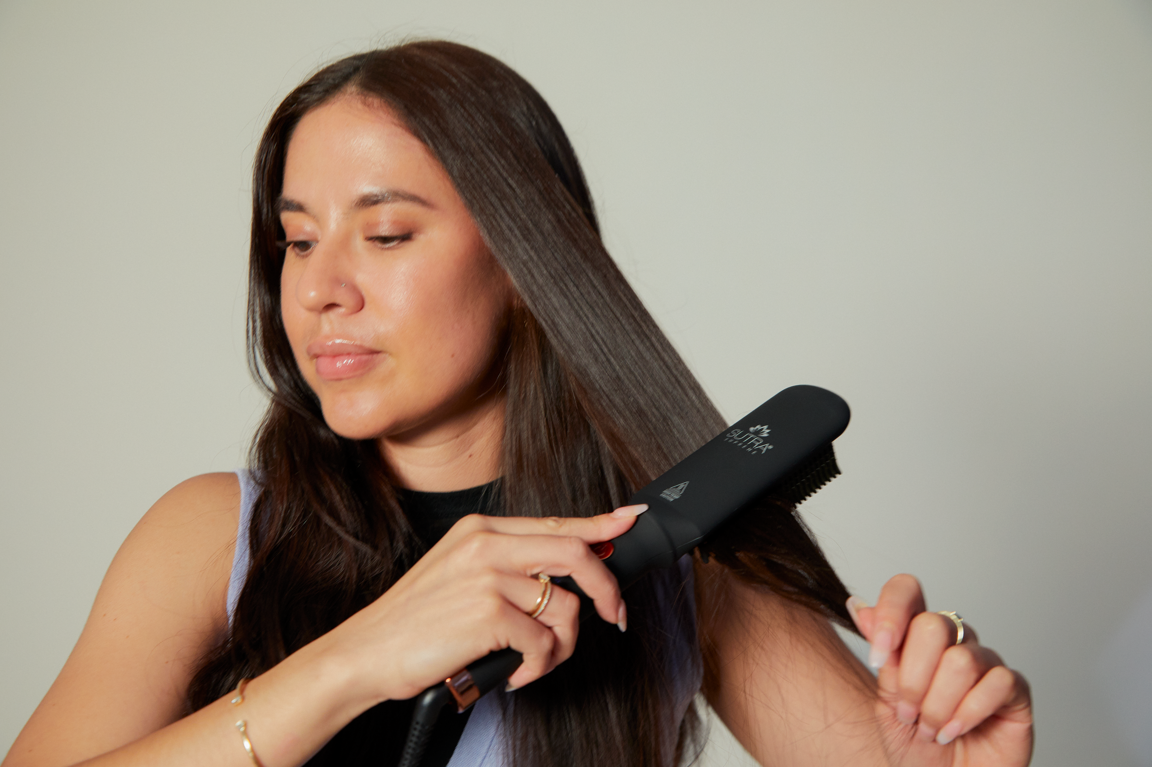 Unlock Salon-Quality Sleekness at Home: The Top 10 Hair Straightening Brushes You Didn’t Know You Needed