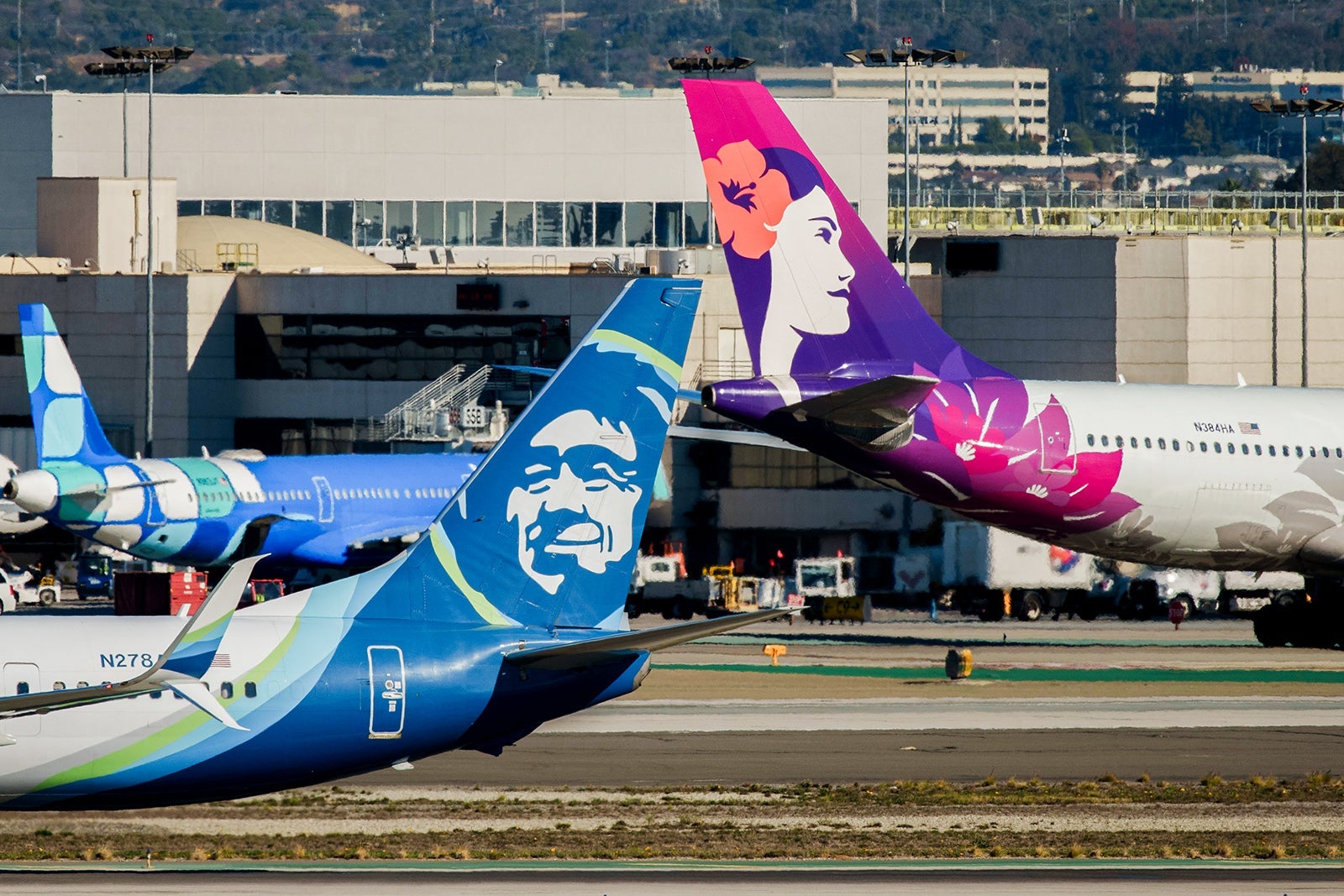 Unlock the Secret to 100,000 Bonus Points and Jet-Set to Alaska or Hawaii Like a Pro—Here’s How!