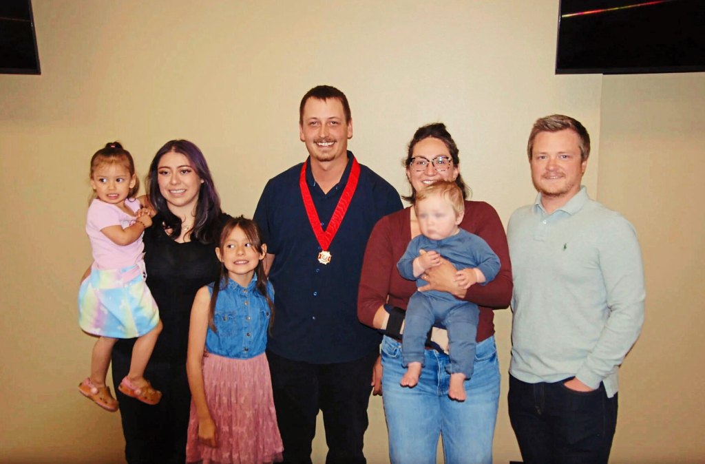 Dad’s Unbelievable Sprint Into a Burning SUV to Rescue a Stranger’s Baby Will Restore Your Faith in Humanity—Here’s How He Did It