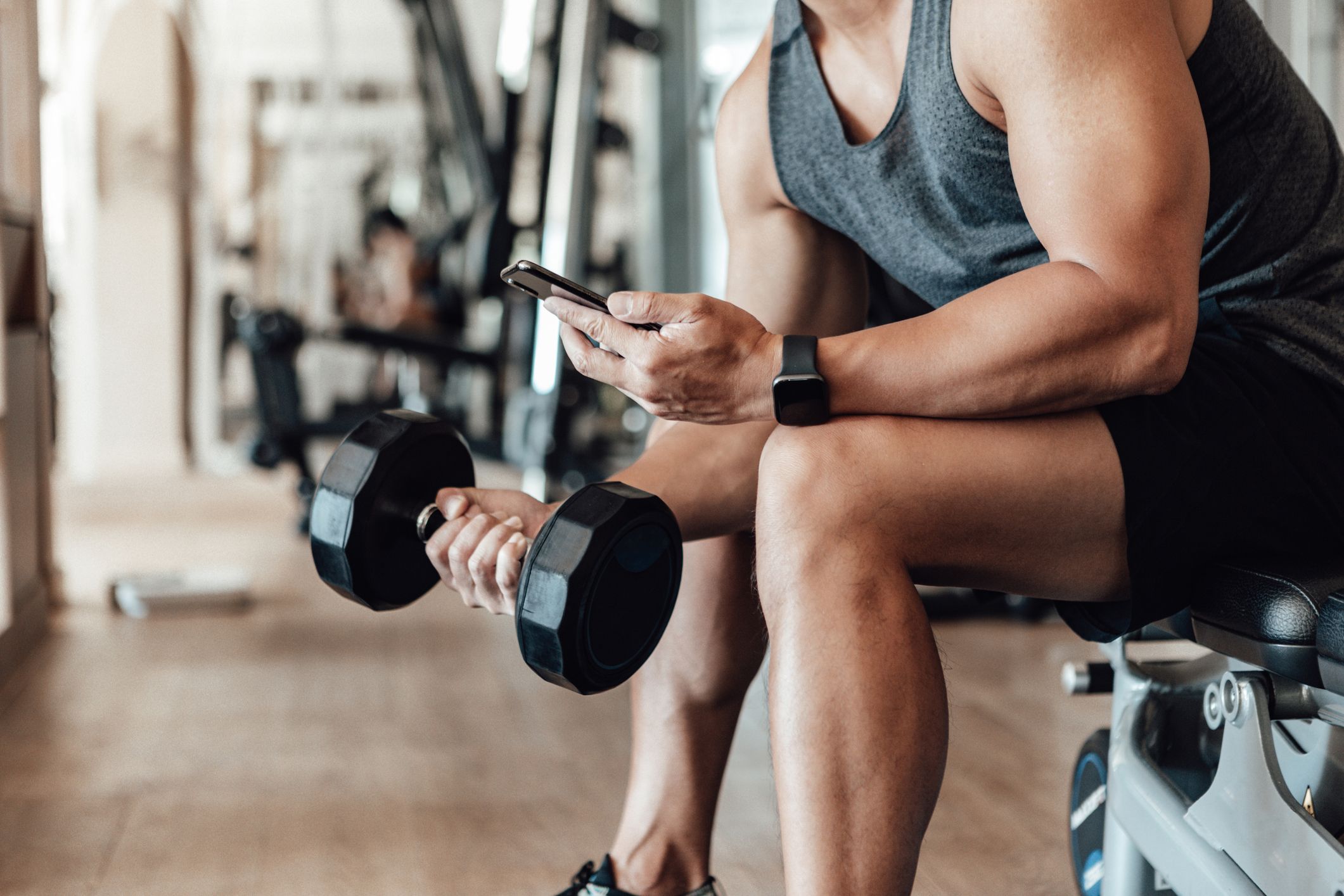 Unlock Massive Gains: The 3 Arm Training Blunders That Are Sabotaging Your Workouts Without You Even Realizing It!