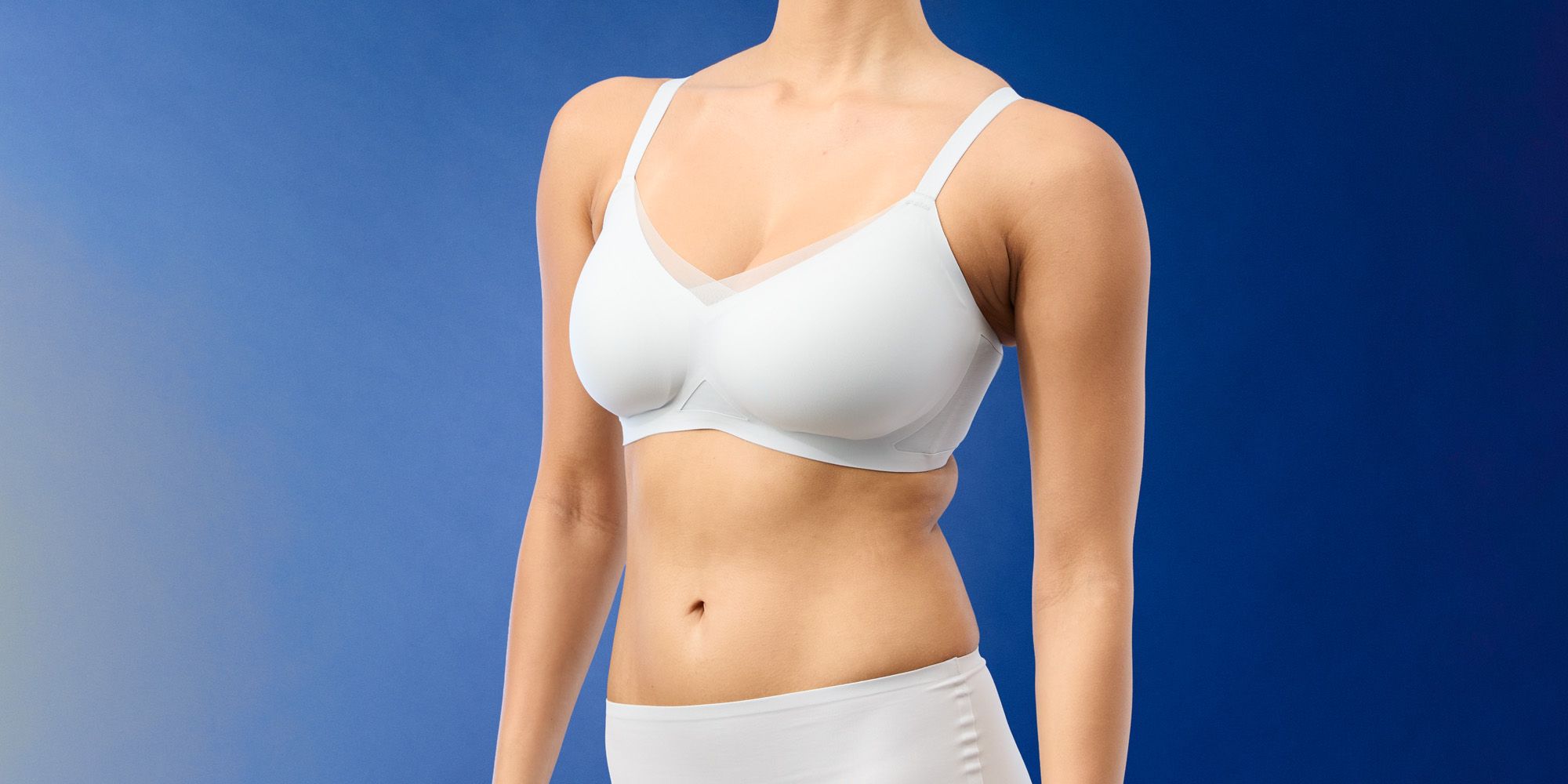 7 Minimizer Bras That Actually Work—Experts Put These Game-Changers to the Ultimate Test!