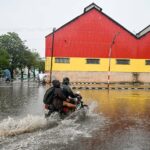 Hurricane Melissa’s Caribbean Grip: Will Your Travel Plans Survive the Storm’s Unexpected Fury?