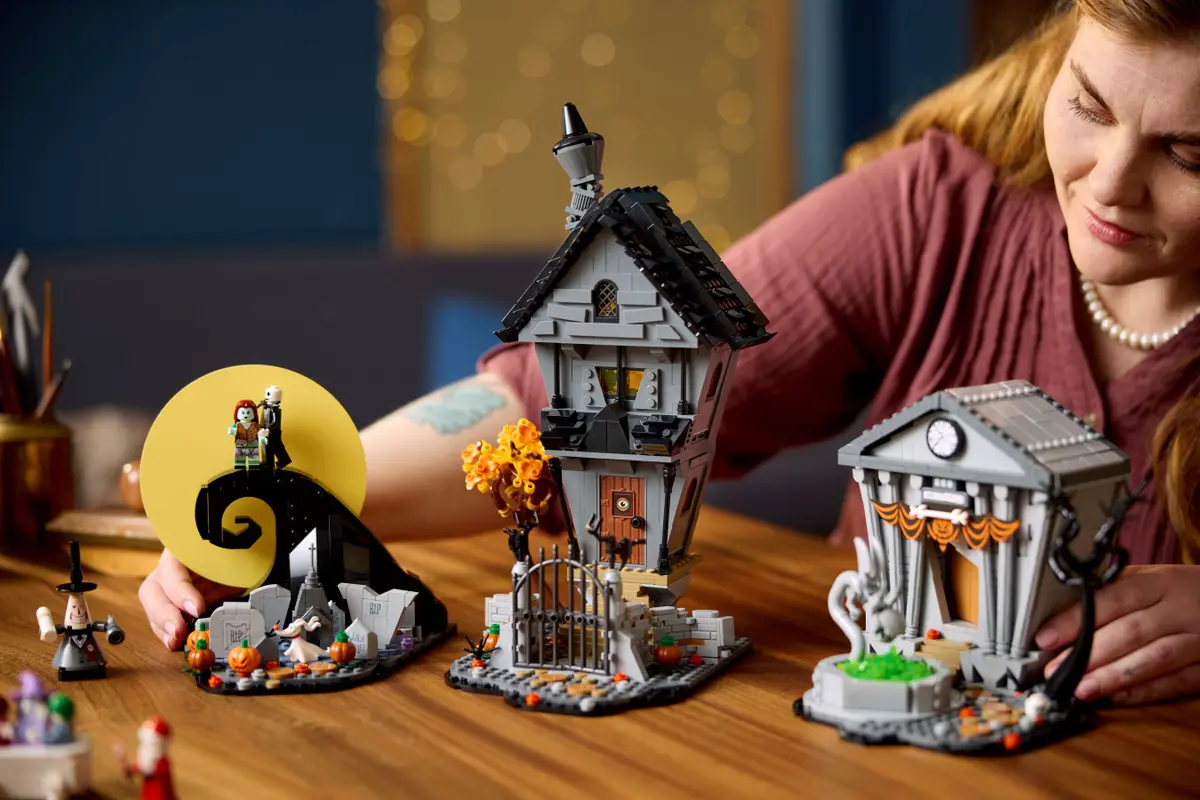 Unleash the Dark Power of LEGO This Halloween: Build Fear, Strengthen Your Space, and Dominate the Spooky Season!