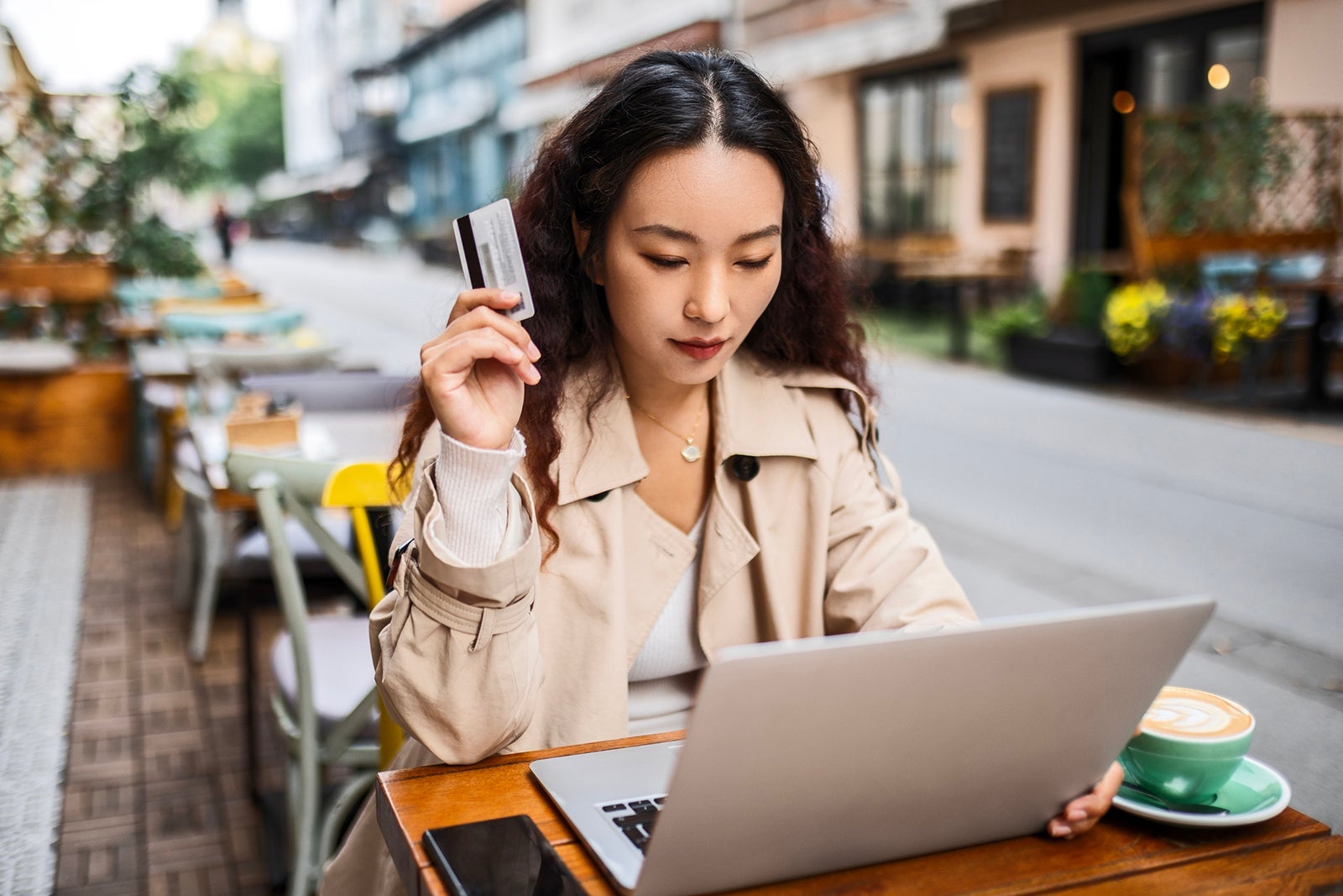 Unlock Secret Rewards Without Spending a Dime on Fees – Here’s How Budget-Savvy Cardholders Are Doing It!