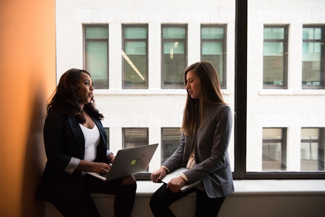 Unlock the Power Dressing Hacks Top Women Entrepreneurs Swear By—And Why You’re Missing Out Without Them!