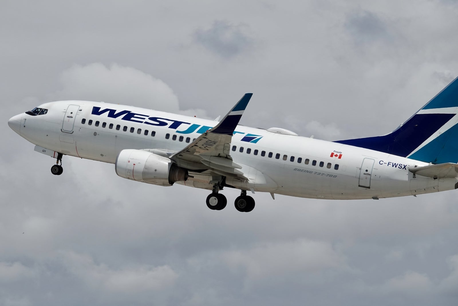 WestJet’s New Seat Retrofit: Could Your Comfort Come with a Steeper Price Tag?