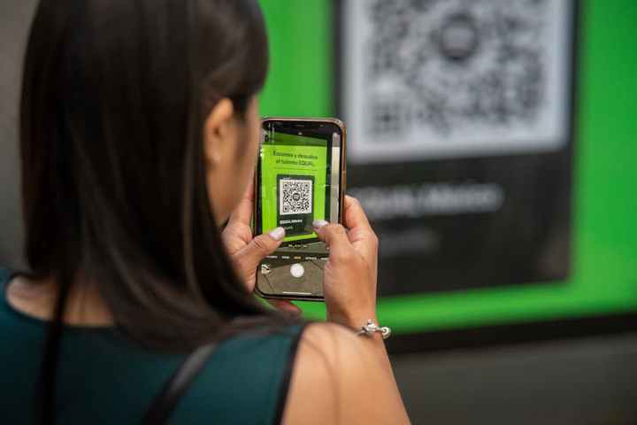 Why Print Isn’t Dead Yet — And How Digital Could Suddenly Destroy Your Entire Sales Strategy Tomorrow