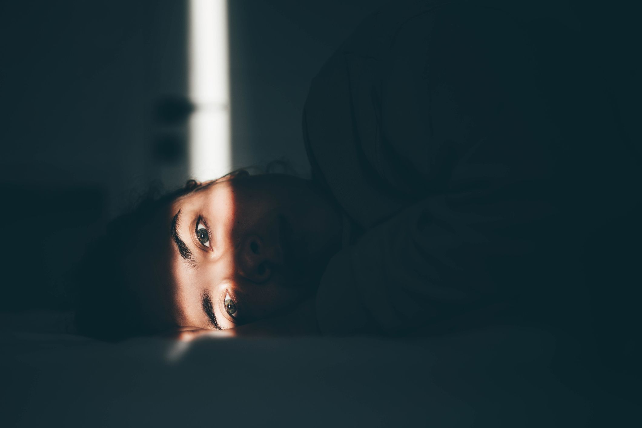 Why Your Sleep Struggles Have Nothing to Do With Your Mattress—And What You’ve Been Overlooking All Along