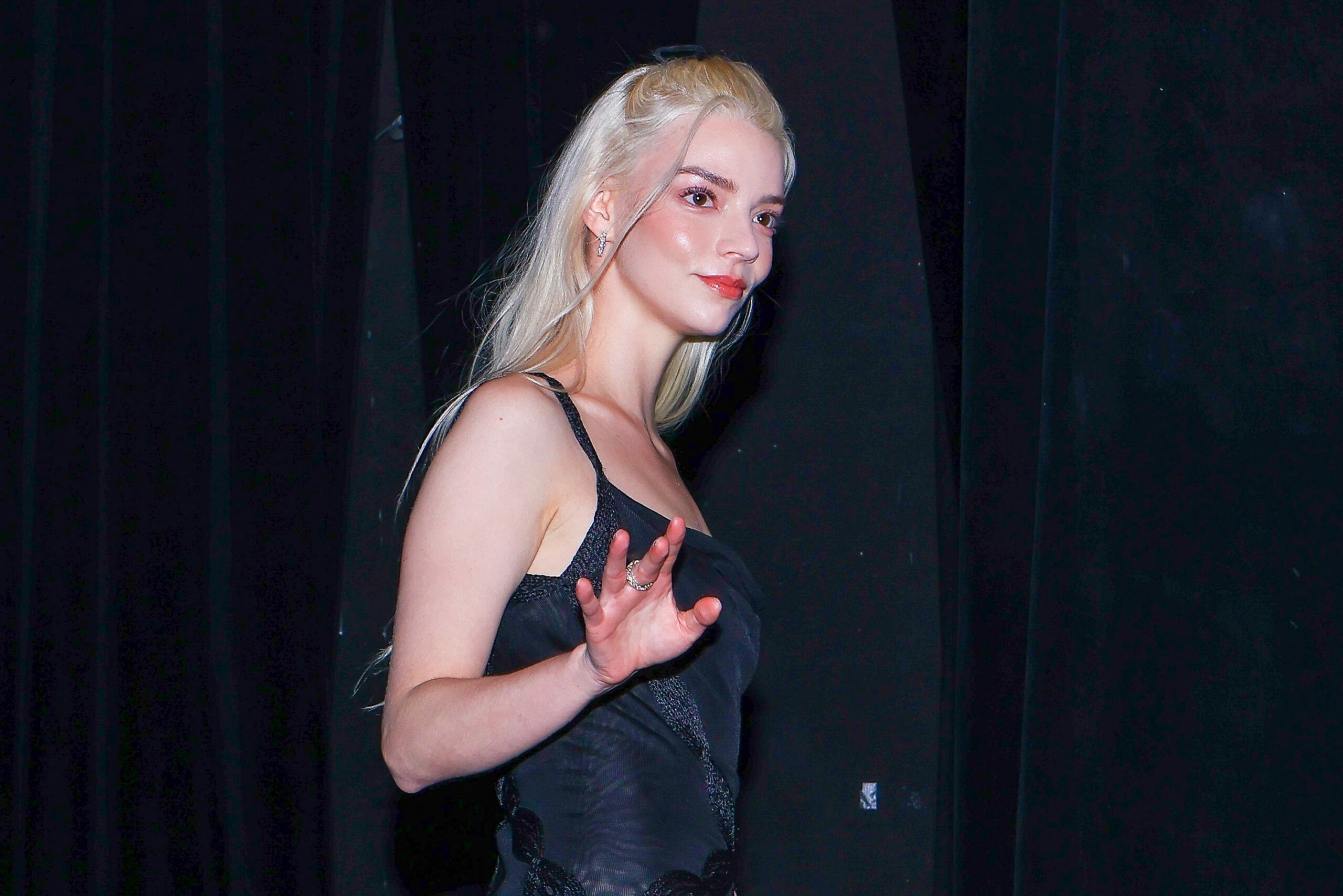 Anya Taylor-Joy’s Stunning Dior Reveal in Marrakech: The Fashion Moment Everyone’s Talking About!