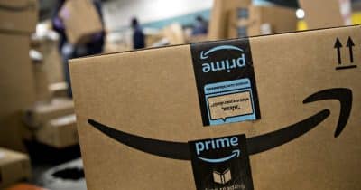 Amazon, Shopify, Etsy Surge as Court Strikes Down Trump Tariffs—But Brace Yourself, New 10% Levy Looms!