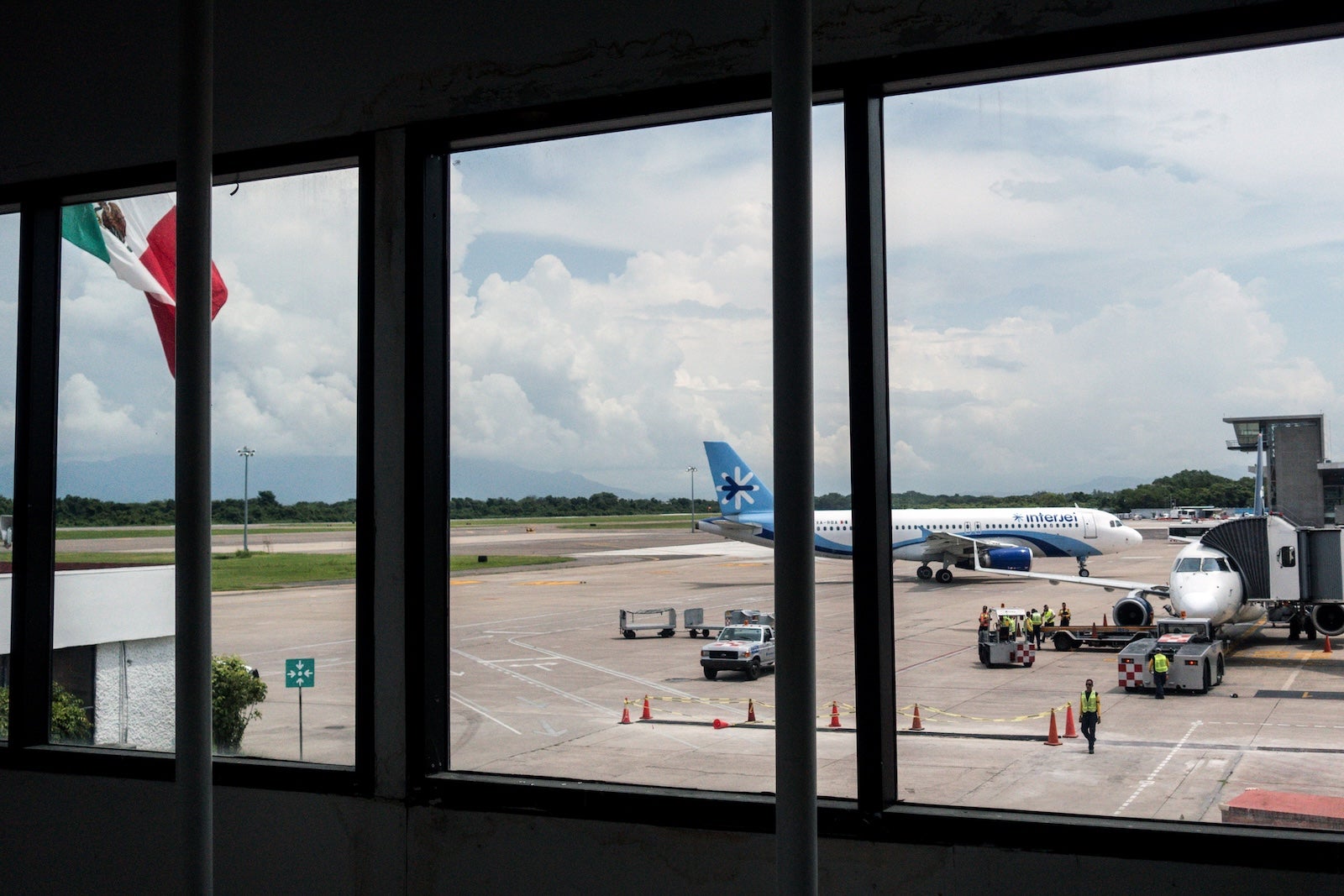 Stranded in Mexico? Here’s the Survival Playbook No Traveler Should Ignore Right Now