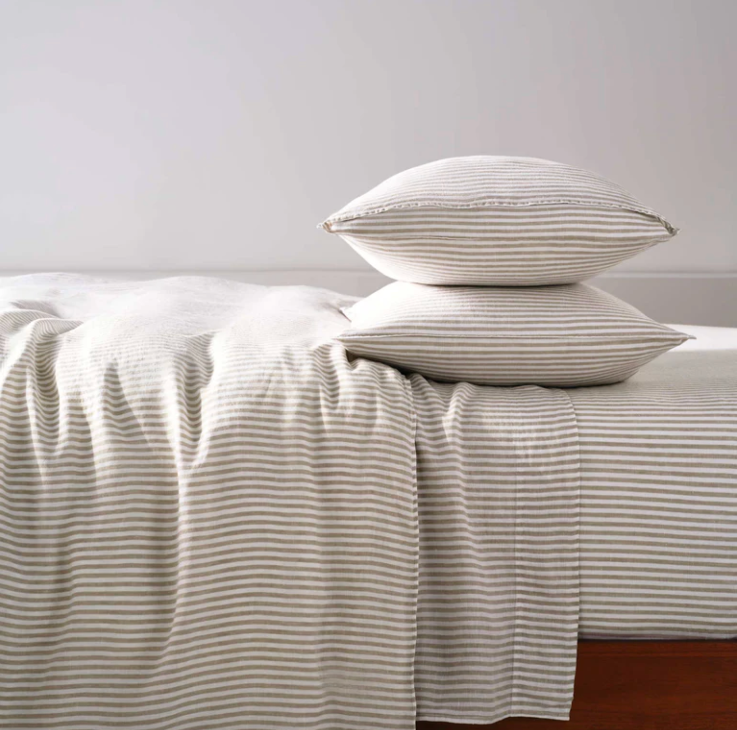 Unlock the Secret to the Softest Bed Sheets That Will Transform Your Sleep Like a Champion’s Recovery!