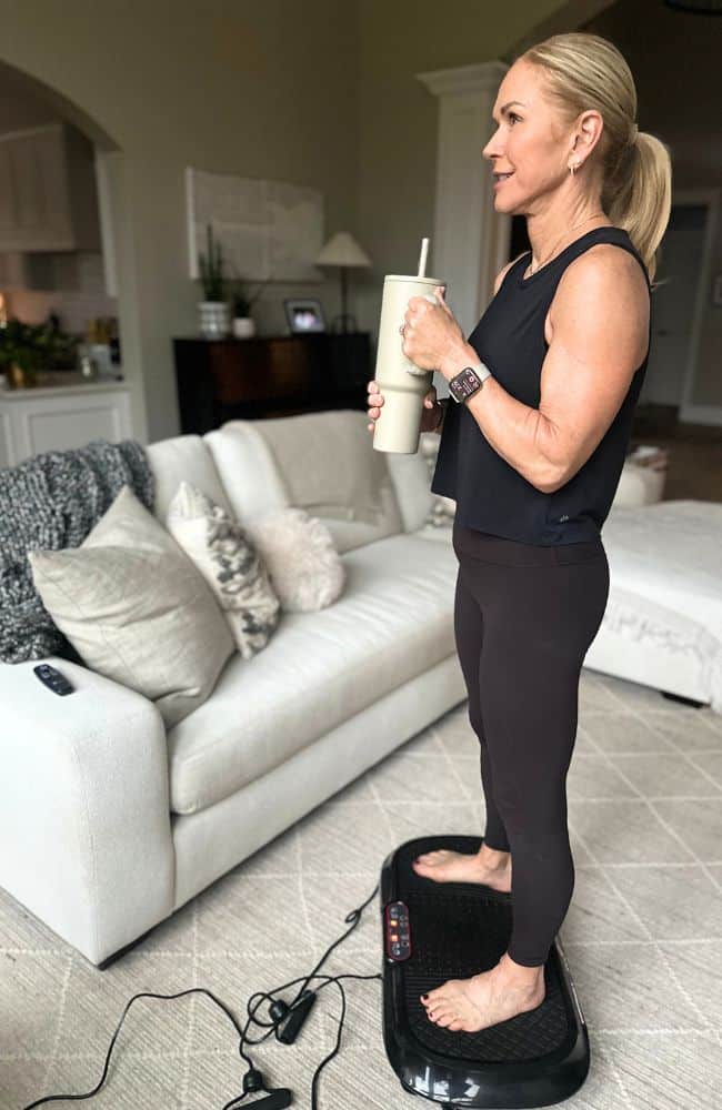 Why Women Over 40 Are Secretly Obsessed with Vibration Plate Fitness – The Truth Might Surprise You!