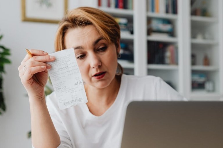 Is Your Electricity Bill Secretly Draining Your Wallet? The Shocking Divide Between Default and Competitive Rates Uncovered!