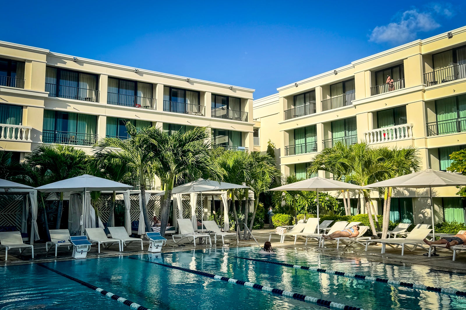 Unlock Marriott Gold: Can 5 Free Nights or 200K Points Supercharge Your Travel Game?