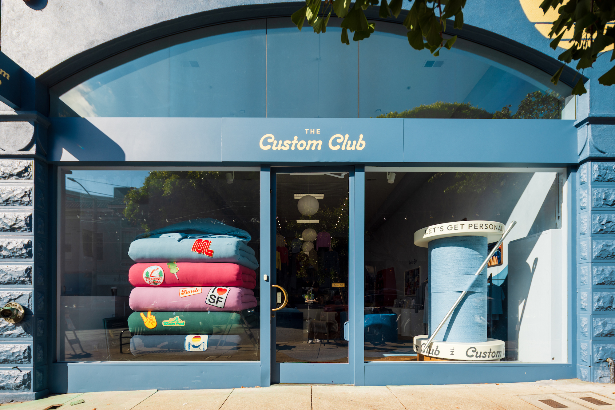 Why Gen Z’s Revival of Vintage Shopping Is Creating Unbelievable Queues—and What It Means for Retail’s Future