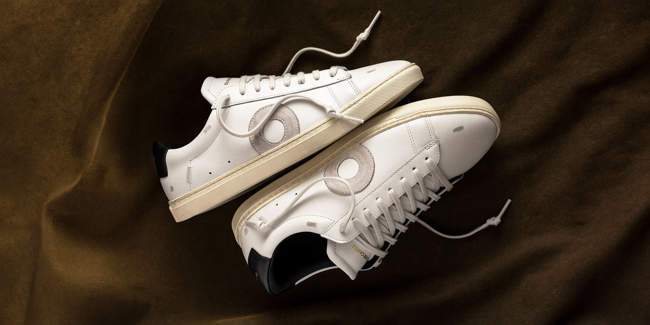 Unlock Comfort and Style: The Ultimate Sneaker Picks That Wide Feet Have Been Quietly Craving!