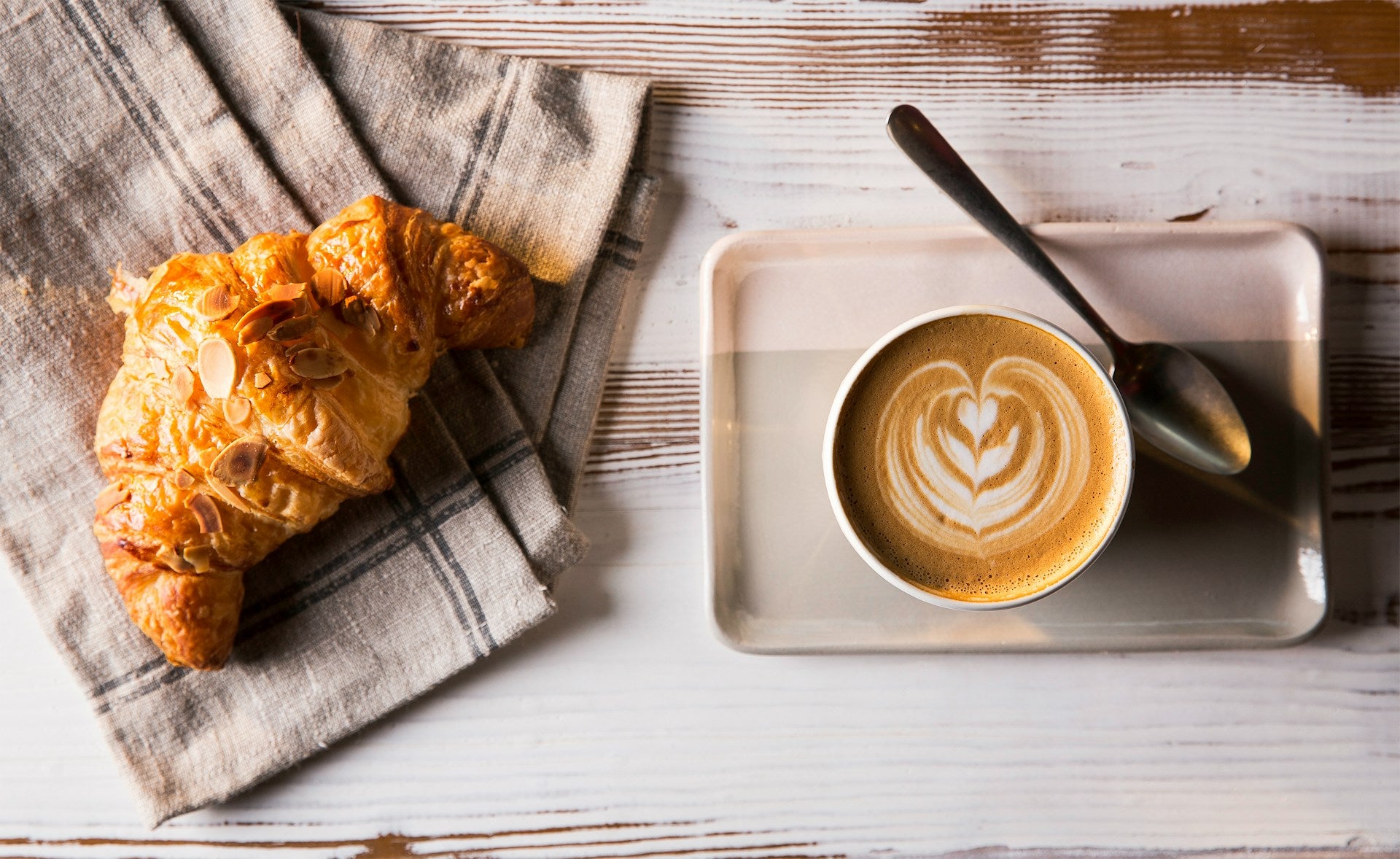 Unlock the Secret Power Move Behind the Perfect Spanish Latte – Fuel Your Day Like a Champion!
