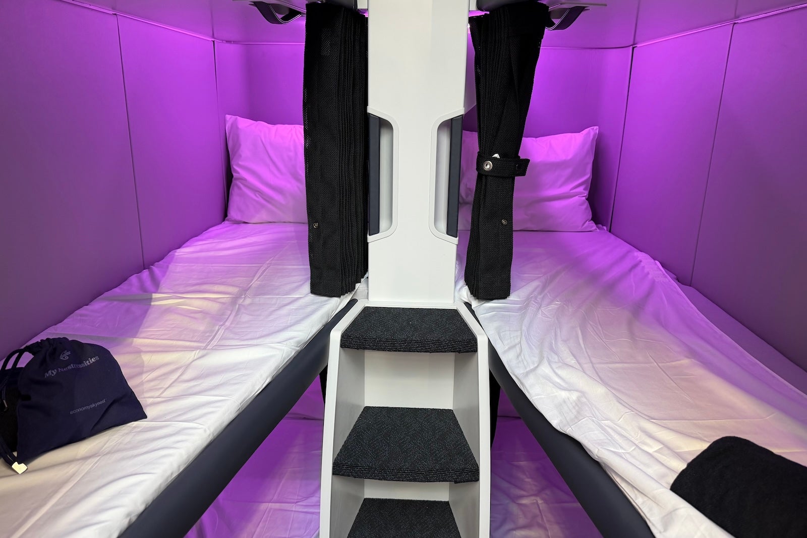 Air New Zealand’s $125-per-hour Economy Bunk Beds: Revolutionary Comfort or Airline Gimmick?