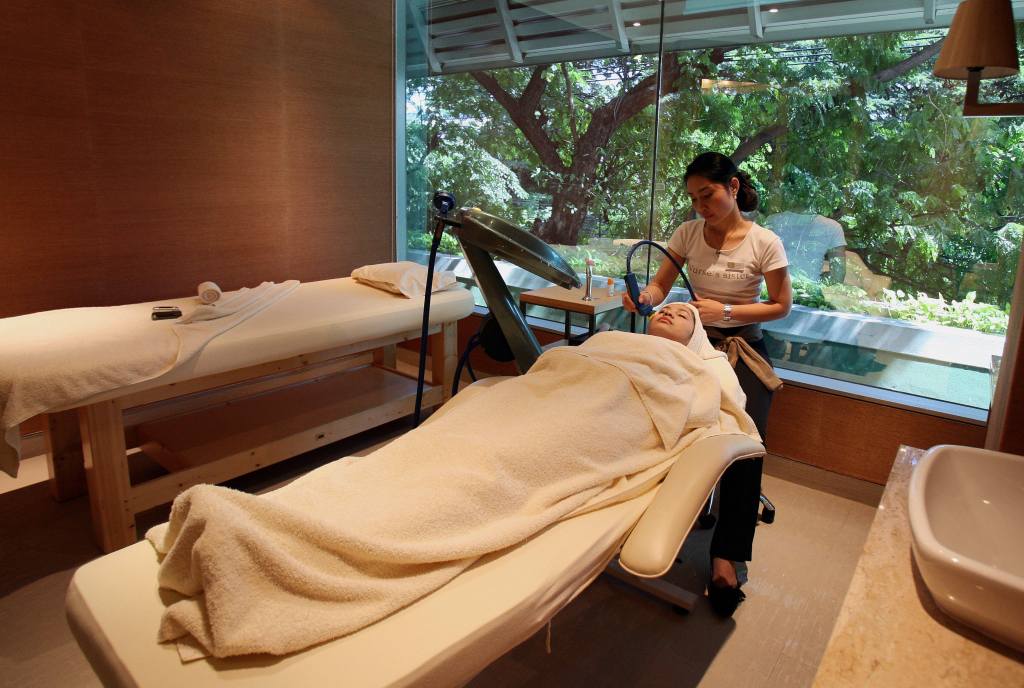 Unlock the Secret to Living Longer: Inside 2026’s Most Exclusive Longevity Clinics and What They REALLY Cost