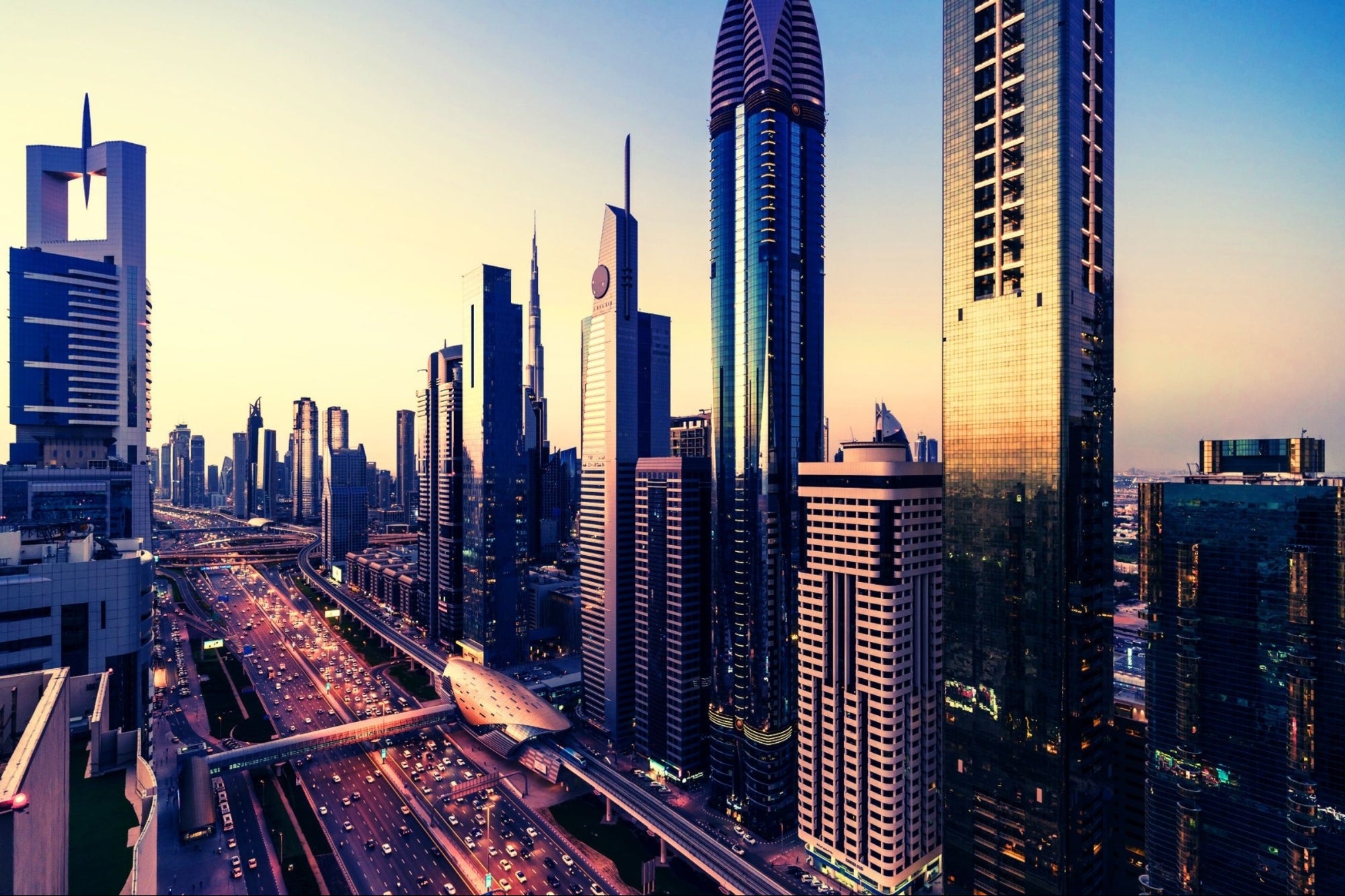 Why Are the World’s Wealthiest Flocking to Dubai Right Now? The Untold Power Play You Can’t Ignore.
