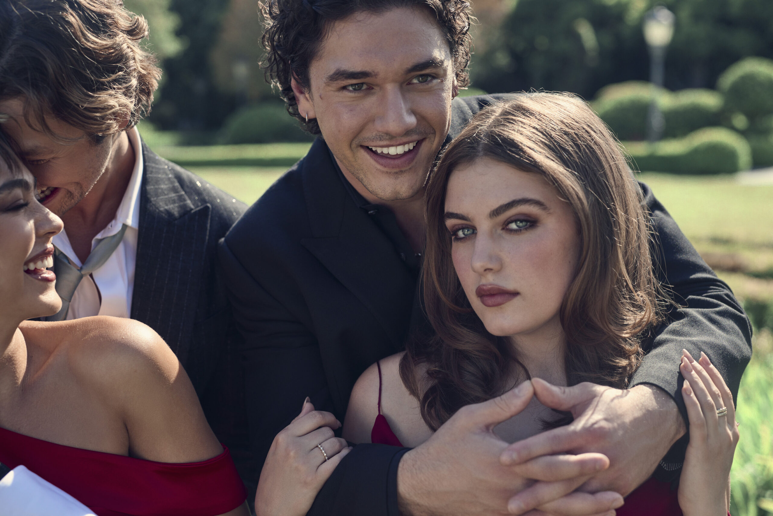 Belmont Cameli and Ella Bright Spill the Untold Secrets Behind ‘Off Campus’ Season 2’s Explosive Chemistry—You Won’t Believe What Stayed 🔥!