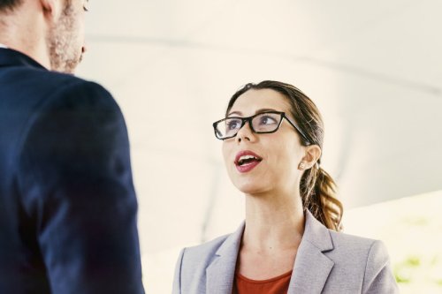 The 3 Fatal Negotiation Traps Small Businesses Fall Into – And How They’re Bleeding Thousands Without Even Knowing It