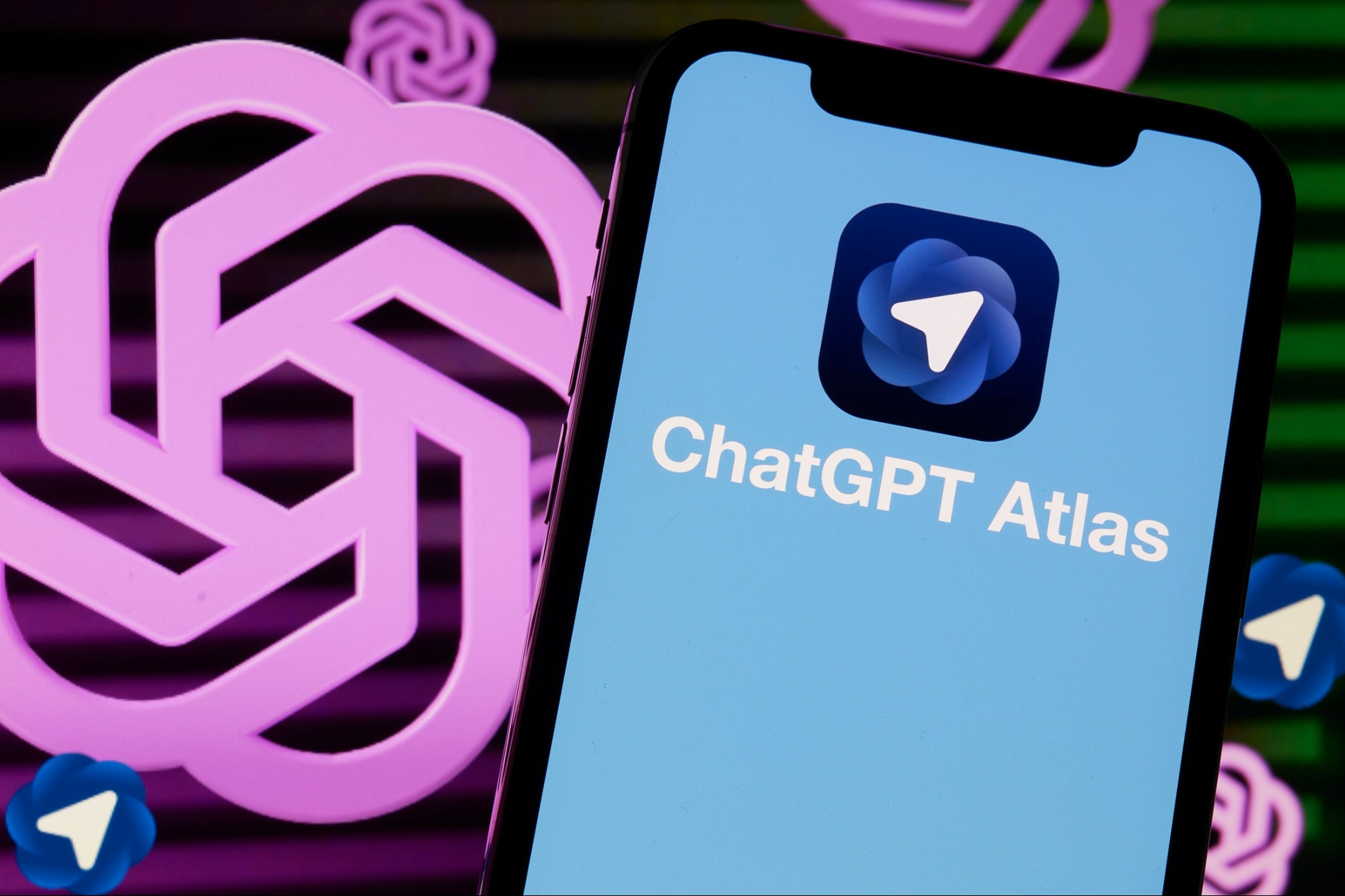 This New ChatGPT Browser Just Outsourced 90% of Solo Biz Work—Here’s How You Cash In Without Hiring a Soul