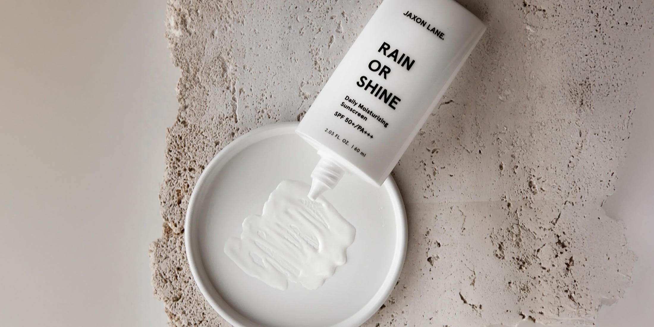 Unlock Radiant, Protected Skin: Discover the 14 Sunscreens Experts Swear By (And Why You’ll Never Go Back)