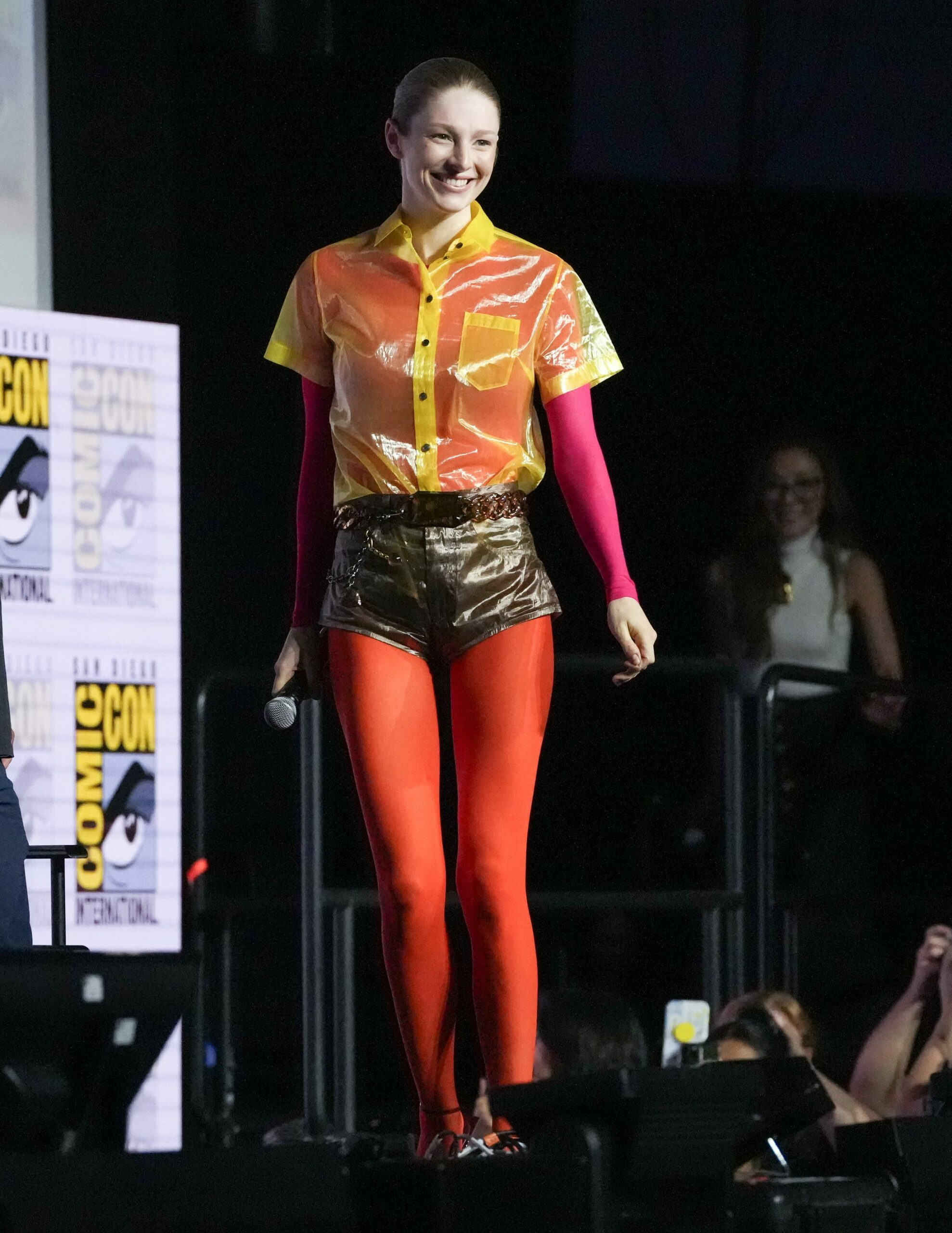 Hunter Schafer Unleashes Zesty Power Play at San Diego Comic-Con—You Won’t Believe What Citrus Dressing Has to Do with It!