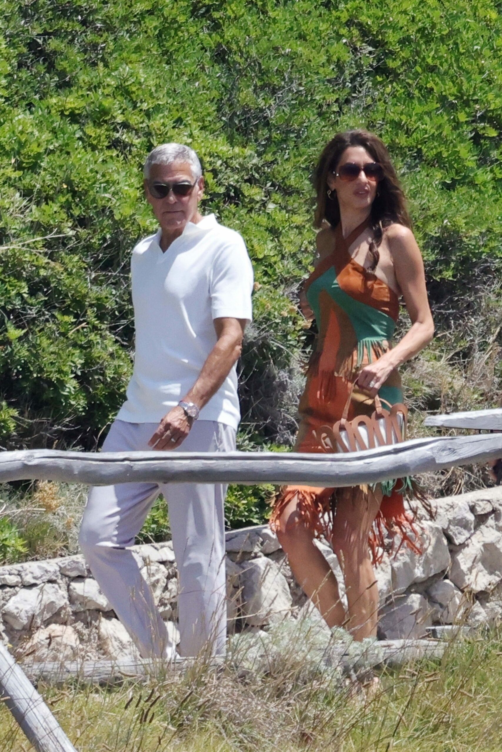 Inside Amal Clooney’s Capri Wardrobe: The Bold Boho-Vintage Glam Secret You Didn’t See Coming