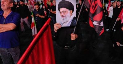Iran’s Deadly Retaliation Looms: How US Strikes and Strait of Hormuz Tensions Could Ignite Market Chaos You Can’t Afford to Ignore