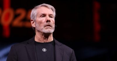 Michael Saylor’s Bold Play: How This Strategy Could Outrun Berkshire Hathaway and Rewrite the Investment Game