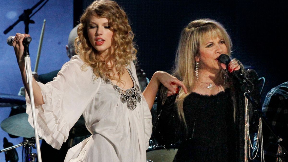 Stevie Nicks Shocks Fans with Surprise Wedding Performance—Unveiling the Untold Story of Her Bond with Taylor Swift