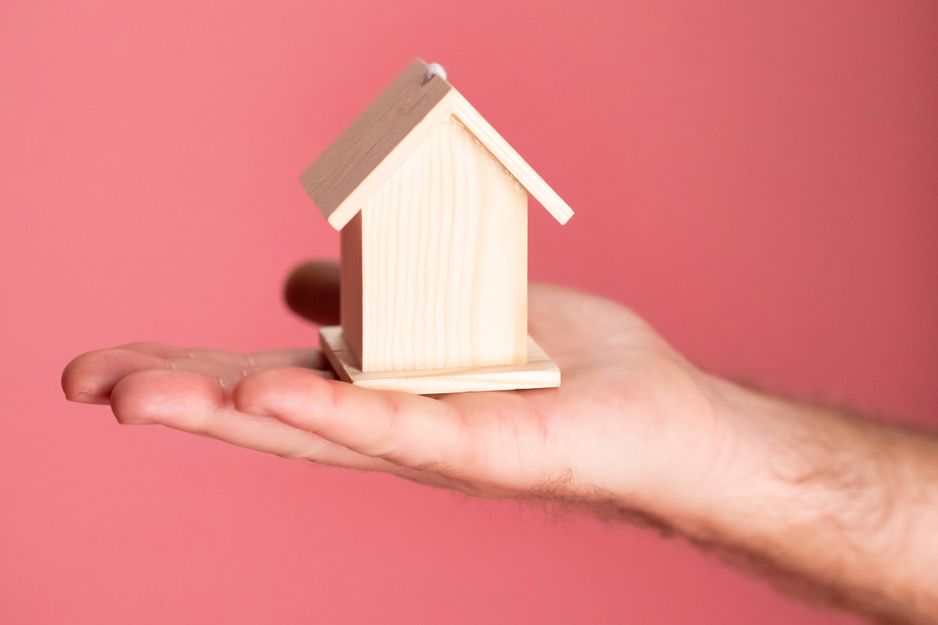 This Little-Known Tax Twist Just Crushed Startup Employees — While Property Investors Laugh All the Way to the Bank!