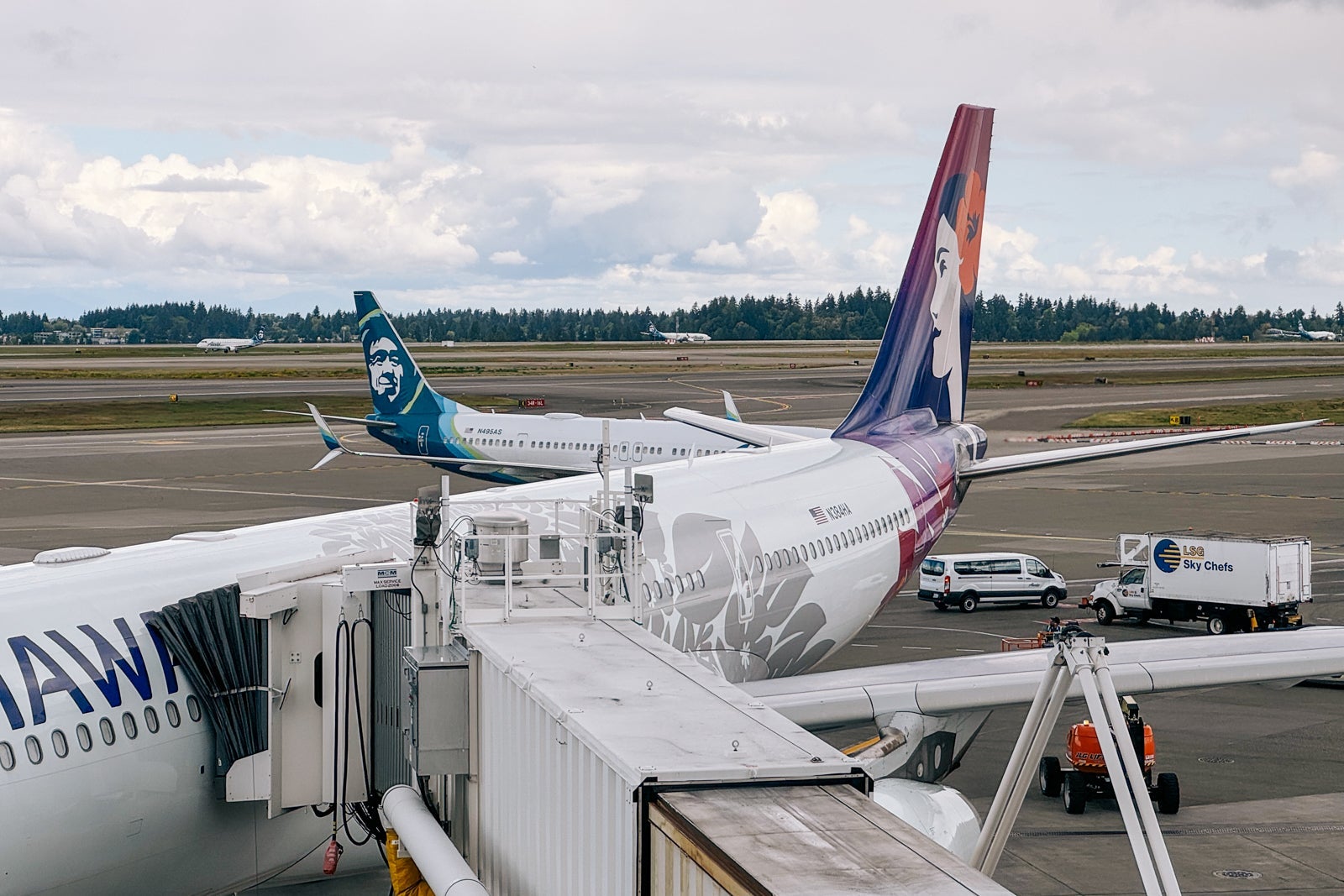Unlock Hidden Travel Perks: Why the Atmos Rewards Summit Visa Card Is a Game-Changer Beyond Alaska and Hawaiian Airlines Fans