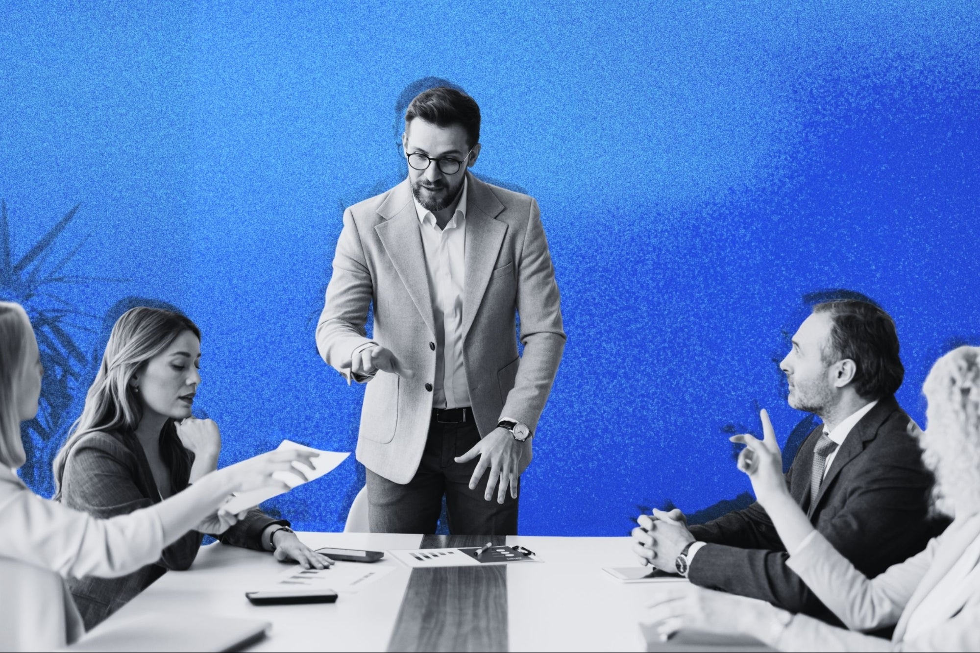 Unlock The Secret 4-Step Playbook Top Leaders Use To Deliver Bad News Without Burning Bridges—or Careers